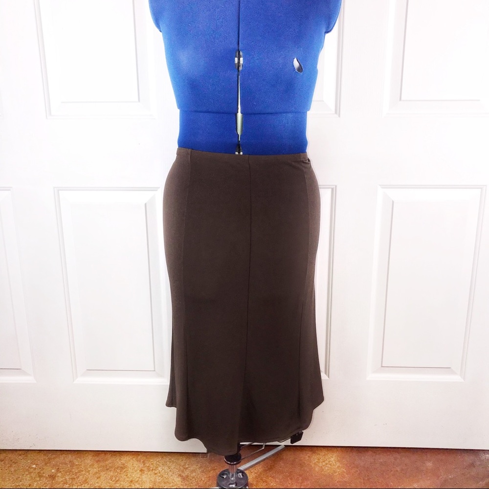 Apostrophe Stretch XL brown tulip midi skirt